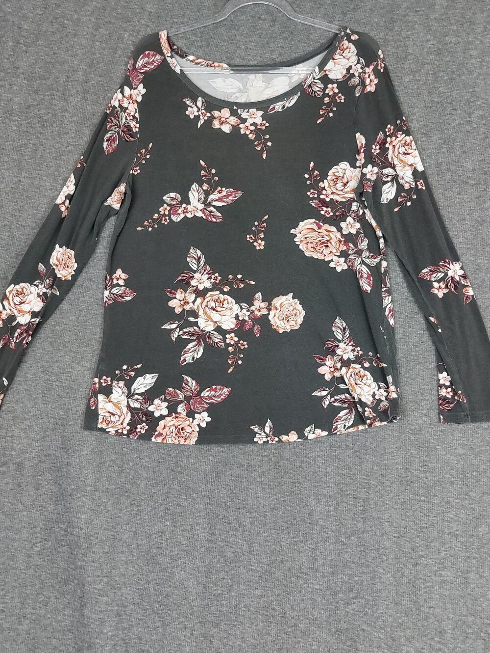 MAURICES WOMENS GRAY PINK FLORAL LONG SLEEVE ROUND NECK TSHIRT SIZE LARGE